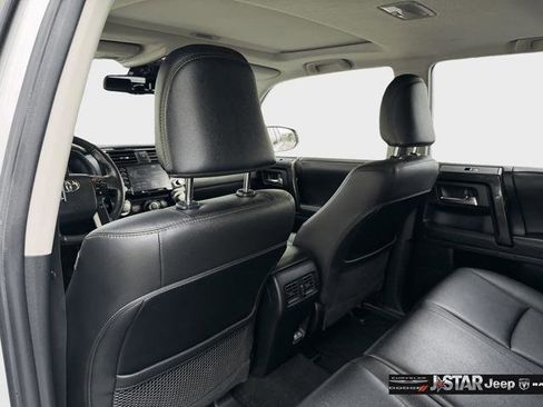 Used 2024 Toyota 4Runner TRD Off-Road Premium w/ Moonroof Package AWD/4WD image 21