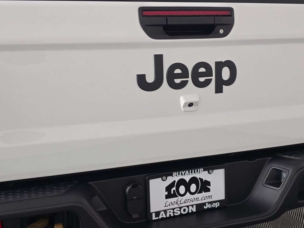 New 2026 Jeep Gladiator Sport AWD/4WD image 17