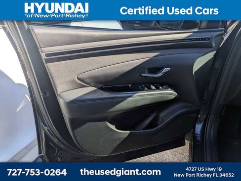 Used 2023 Hyundai Tucson Limited image 11