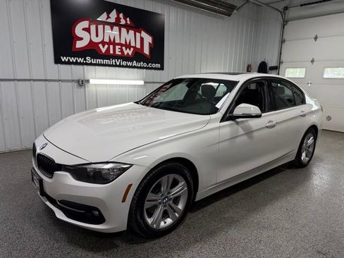 Used 2016 BMW 328i xDrive Sedan AWD/4WD image 1