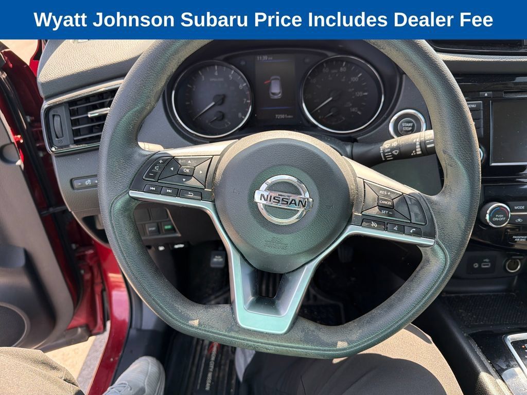 Used 2020 Nissan Rogue Sport SV FWD image 24