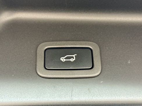 Used 2014 Land Rover Range Rover Autobiography image 14