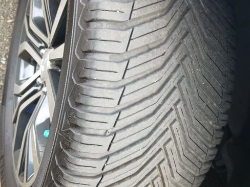 Used 2016 Mitsubishi Outlander SEL image 24