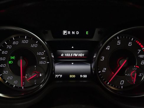Used 2014 Mercedes-Benz SL 550 image 13