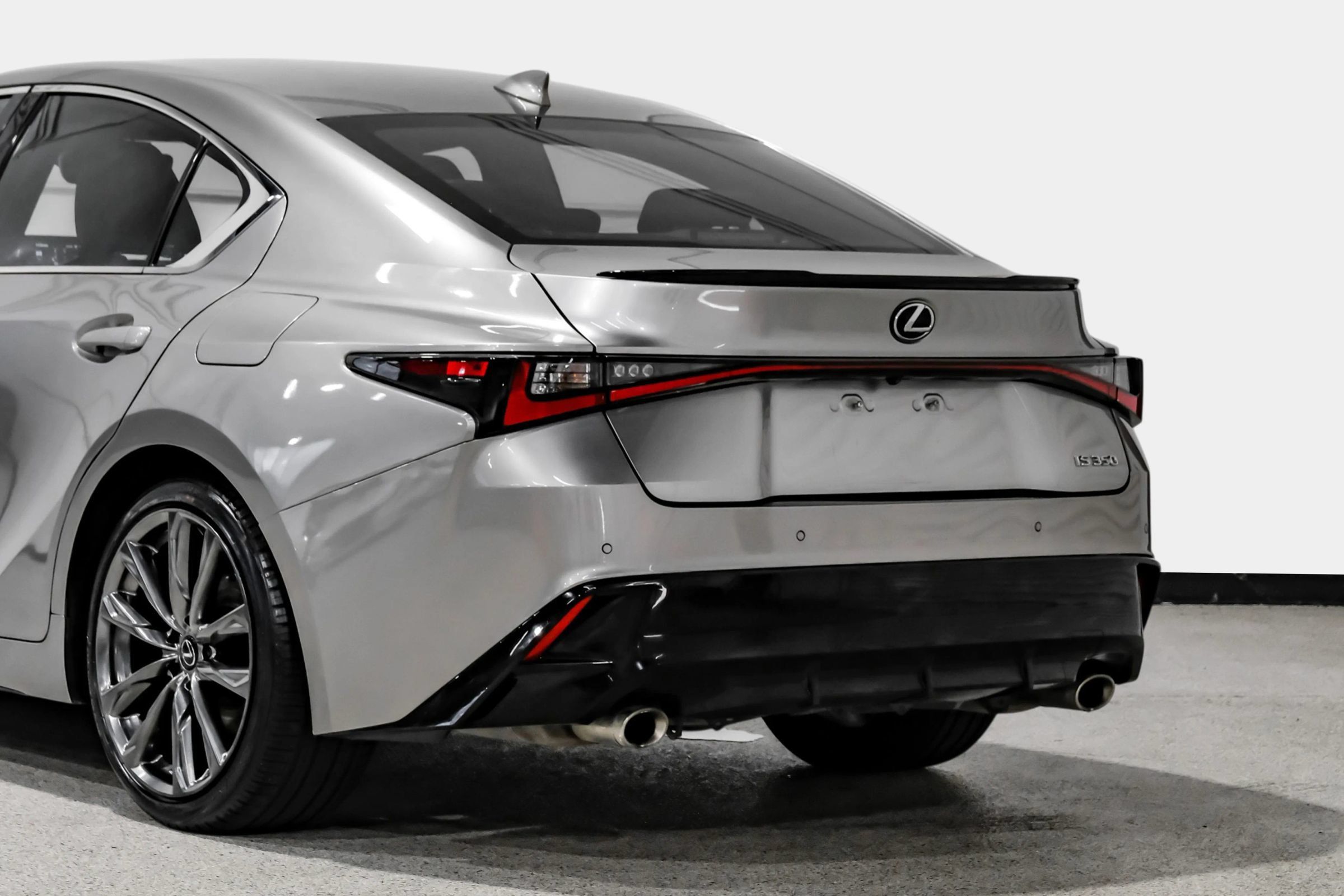 Used 2022 Lexus IS 350 F Sport w/ Accessory Package RWD image 15