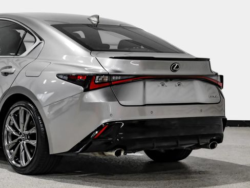 Used 2022 Lexus IS 350 F Sport w/ Accessory Package RWD image 15