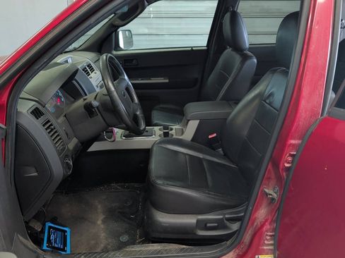 Used 2011 Ford Escape XLT w/ 203A Rapid Spec Order Code FWD image 21