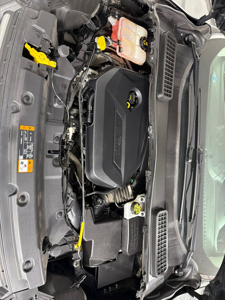 Used 2015 Ford Escape SE AWD/4WD image 26