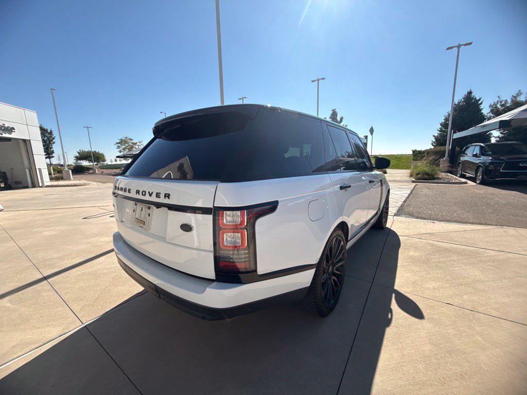 Used 2017 Land Rover Range Rover HSE AWD/4WD image 6