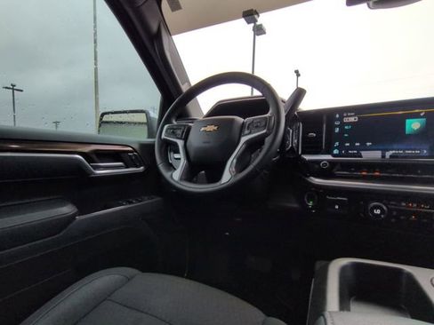 Certified 2025 Chevrolet Silverado 1500 LT w/ Safety Package image 7