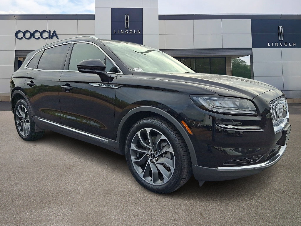 Certified 2022 Lincoln Nautilus Reserve AWD/4WD image 3