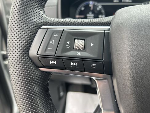 Used 2023 Mitsubishi Outlander SEL image 27