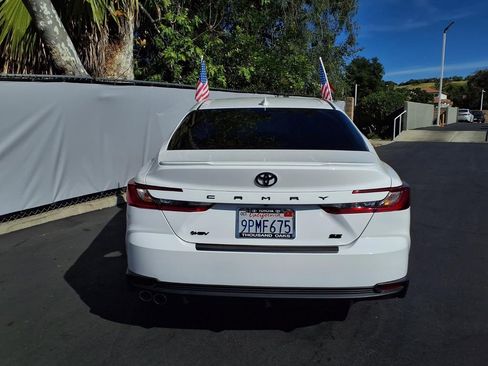 Certified 2025 Toyota Camry SE image 7