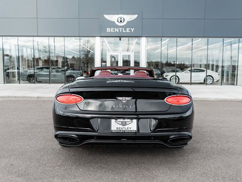 Used 2020 Bentley Continental GT image 11