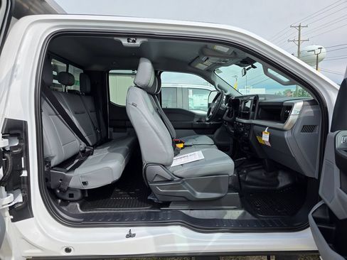 New 2026 Ford F450 XL w/ XL Chrome Package AWD/4WD image 39
