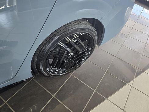 Used 2026 Nissan Sentra SR w/ Floor Mat Package FWD image 35