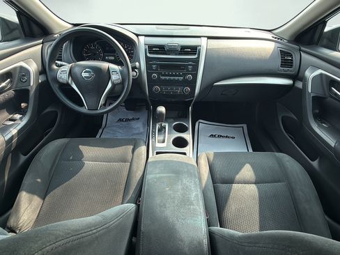 Used 2015 Nissan Altima 2.5 S FWD image 39