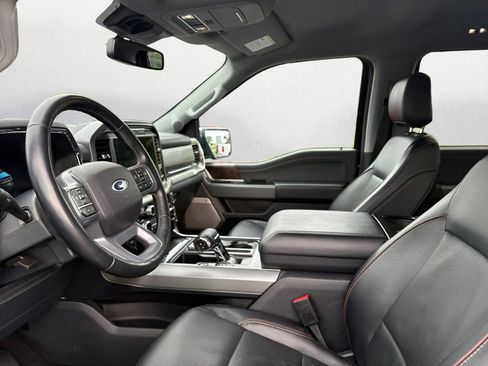 Used 2023 Ford F150 Lariat AWD/4WD image 9