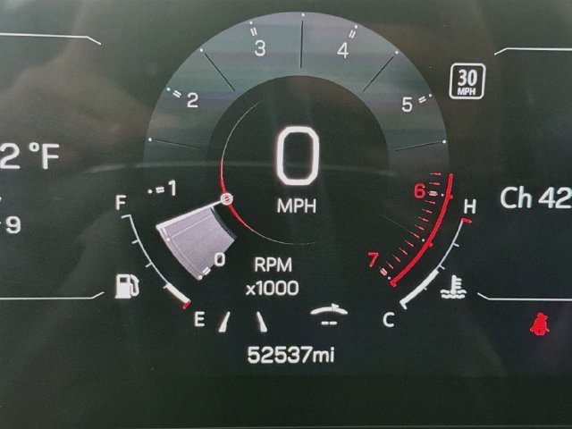 Used 2025 GMC Yukon XL Denali RWD image 15