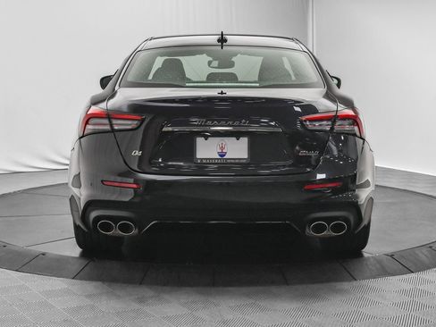 New 2024 Maserati Ghibli Modena image 6