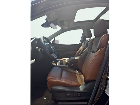 Used 2025 Subaru Ascent Touring w/ Popular Package #2 AWD/4WD image 14