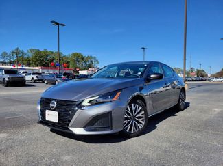 Used 2025 Nissan Altima 2.5 SV 360° Tour
