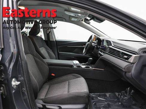 Used 2025 Toyota Camry LE FWD image 23