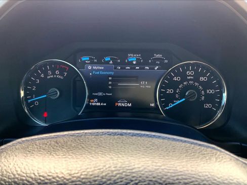 Used 2018 Ford F150 Platinum w/ Equipment Group 701A Luxury image 25