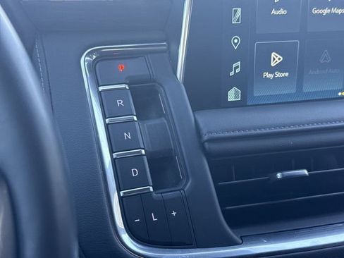 Used 2023 Chevrolet Tahoe LT w/ LT Signature Package image 19