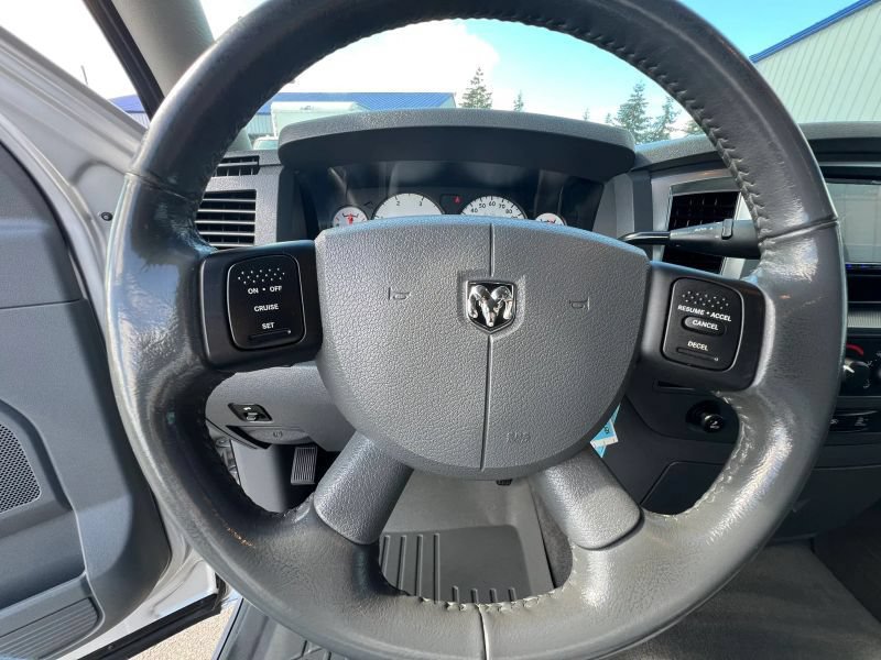 Used 2009 Dodge Ram 2500 Truck SLT w/ Popular Equipment Group AWD/4WD image 29