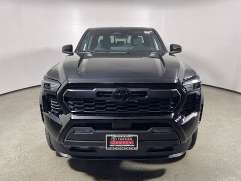 New 2026 Toyota Tacoma TRD Off-Road image 8