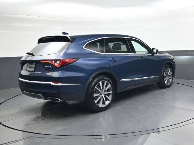 Used 2025 Acura MDX w/ Technology Package FWD image 4