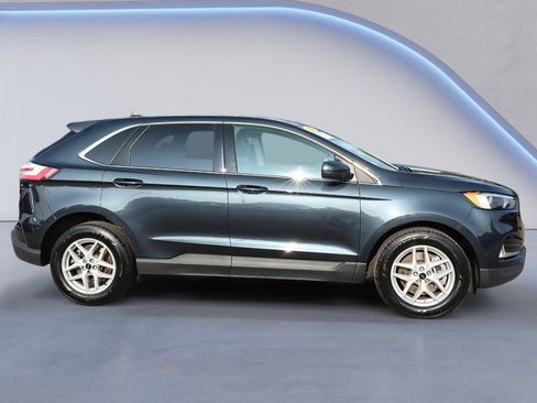 Certified 2024 Ford Edge SEL w/ Convenience Package AWD/4WD image 9