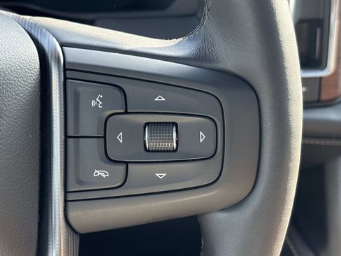 Certified 2023 GMC Yukon Denali Ultimate image 19