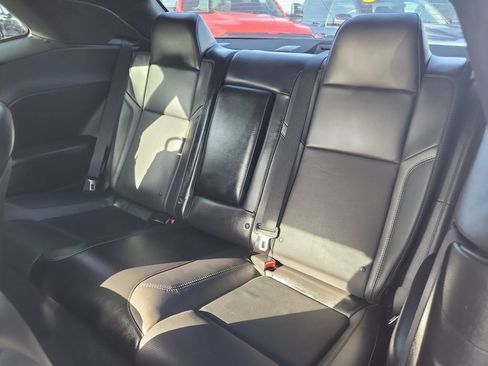 Used 2016 Dodge Challenger SXT Plus RWD image 16