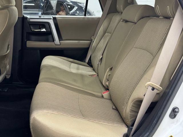 Used 2019 Toyota 4Runner SR5 AWD/4WD image 12