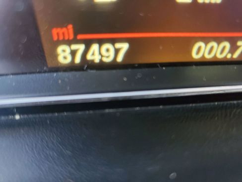 Used 2015 BMW ActiveHybrid 3 w/ Technology Package image 55