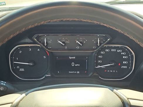 Used 2023 GMC Sierra 2500 AT4 w/ Gooseneck/5TH Wheel Package image 10