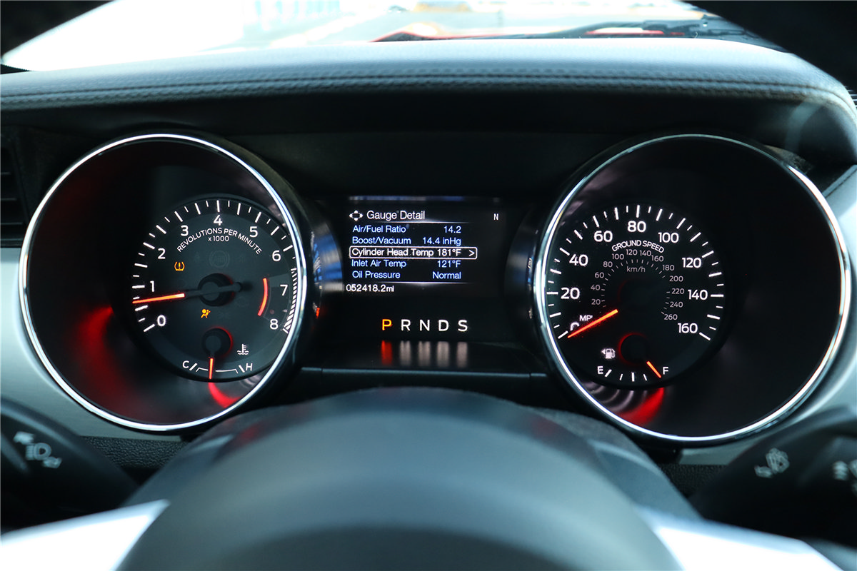 Used 2015 Ford Mustang Premium RWD image 25