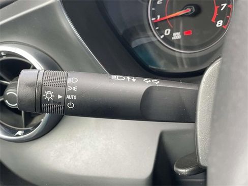 Used 2022 Chevrolet Camaro LT image 15