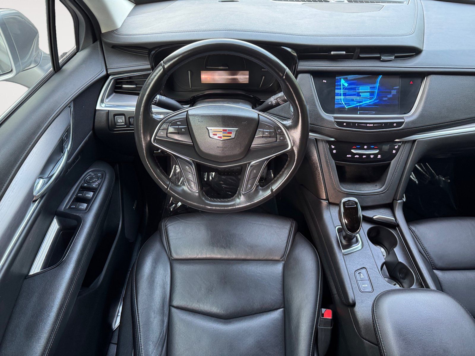 Used 2019 Cadillac XT5 Premium Luxury FWD image 10