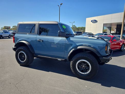 Certified 2021 Ford Bronco Black Diamond w/ Sasquatch Package image 2