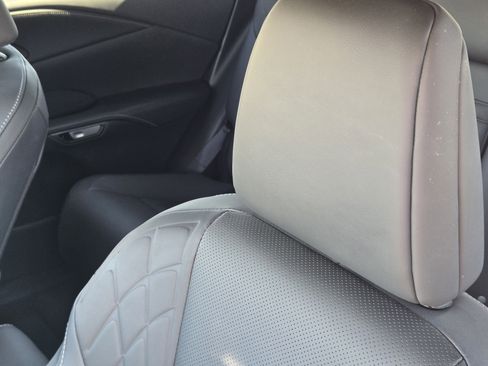 Certified 2025 Lexus RX 350 Premium Package image 32