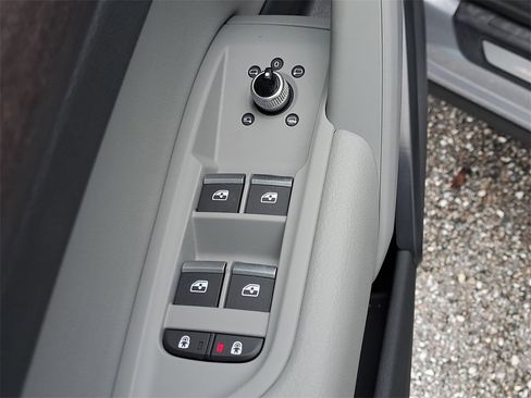 Certified 2022 Audi Q5 2.0T Premium image 22