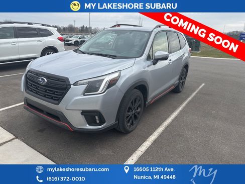 Used 2023 Subaru Forester Sport image 2