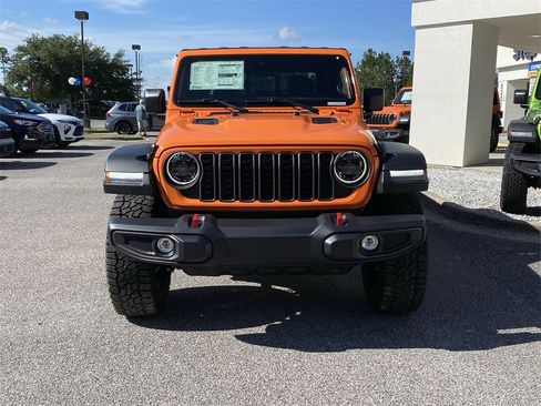 New 2025 Jeep Gladiator Rubicon w/ Convenience Group image 4