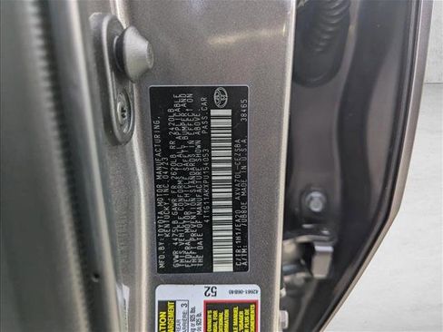 Used 2023 Toyota Camry SE FWD image 30