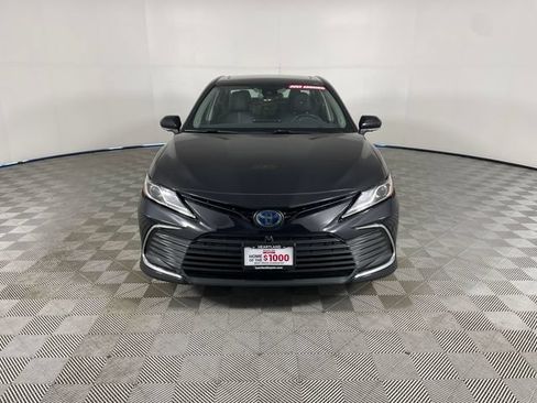 Used 2023 Toyota Camry XLE w/ Navigation Package FWD image 18