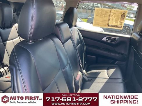 Used 2018 Nissan Pathfinder SL w/ Midnight Edition Package AWD/4WD image 9
