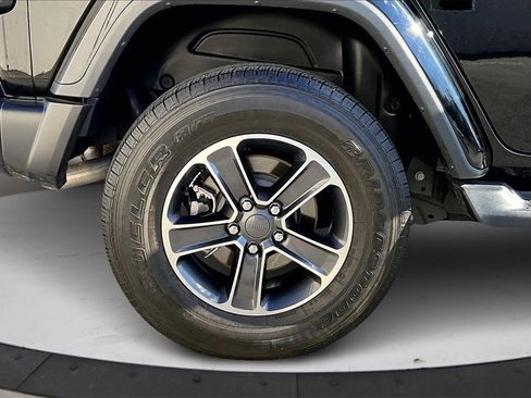 Certified 2023 Jeep Wrangler Sahara w/ Cold Weather Group image 35